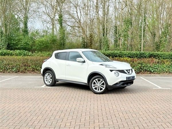 White Used 2015 Nissan Juke Acenta SUV | £4,395 (Fair price) - Image 1/1