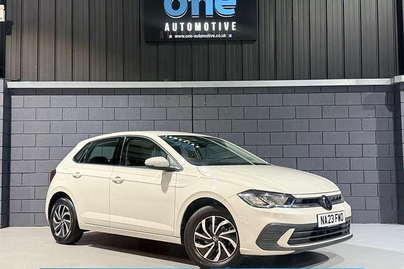 Used VW Polo Life 95 HP (69 kW) 2023 Grey Hatchback