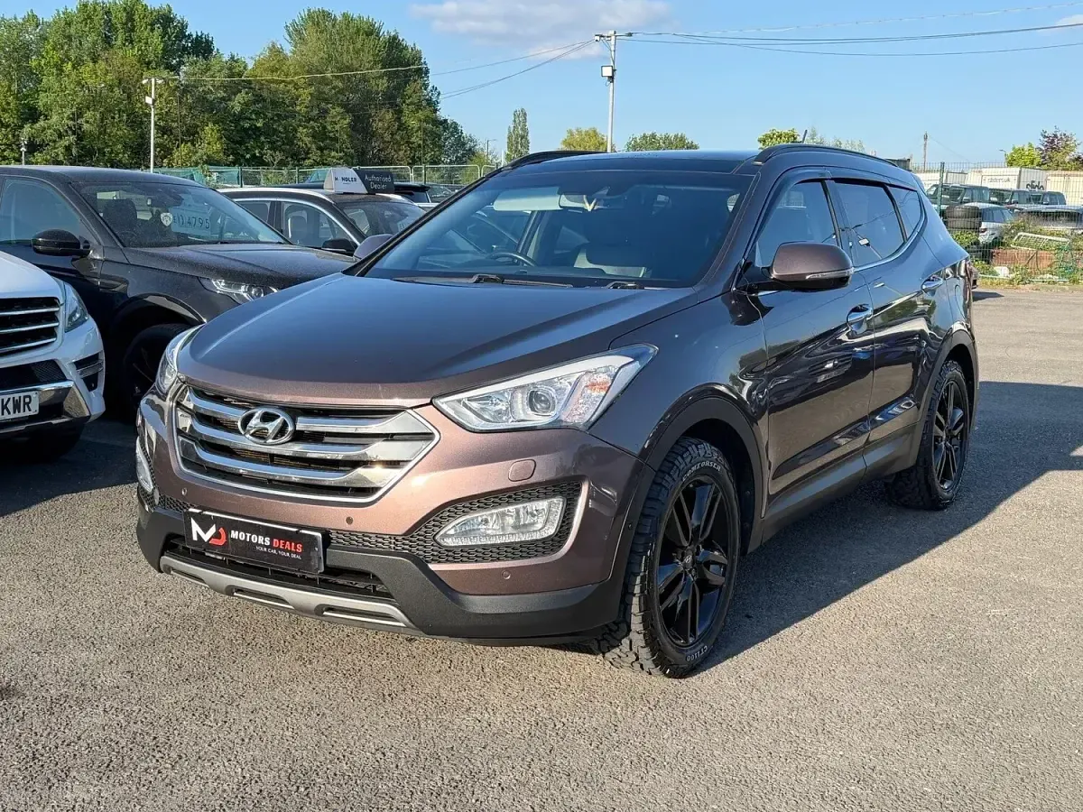 Used Hyundai Santa Fe Premium SE 200 HP (147 kW) 2015 Brown SUV
