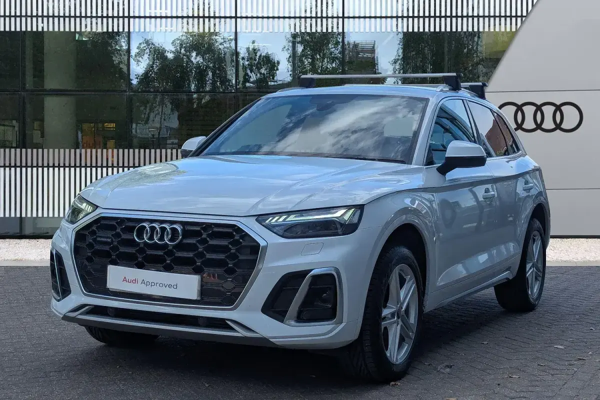 Used Audi Q5 S-Line 265 HP (194 kW) 2021 White SUV