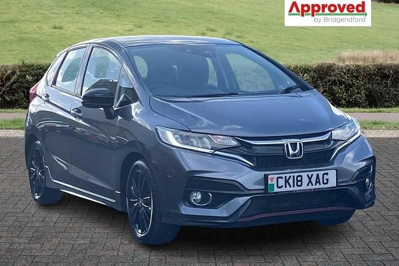 Used Honda Jazz Sport 130 HP (95 kW) 2018 Grey Hatchback