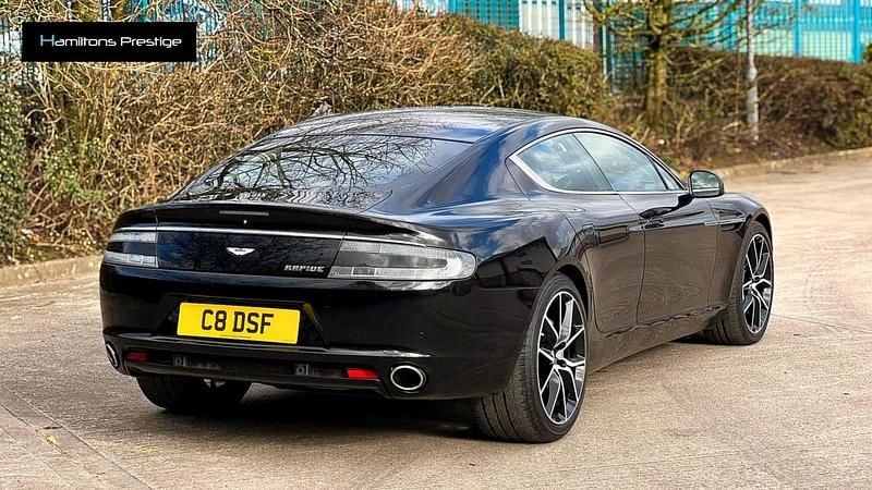 Usado Aston Martin Rapide 470 CV (345 kW) 2011 Negro Utilitario