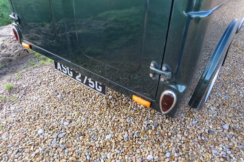 Used Morris Six 200 HP (147 kW) 1969 Green SUV