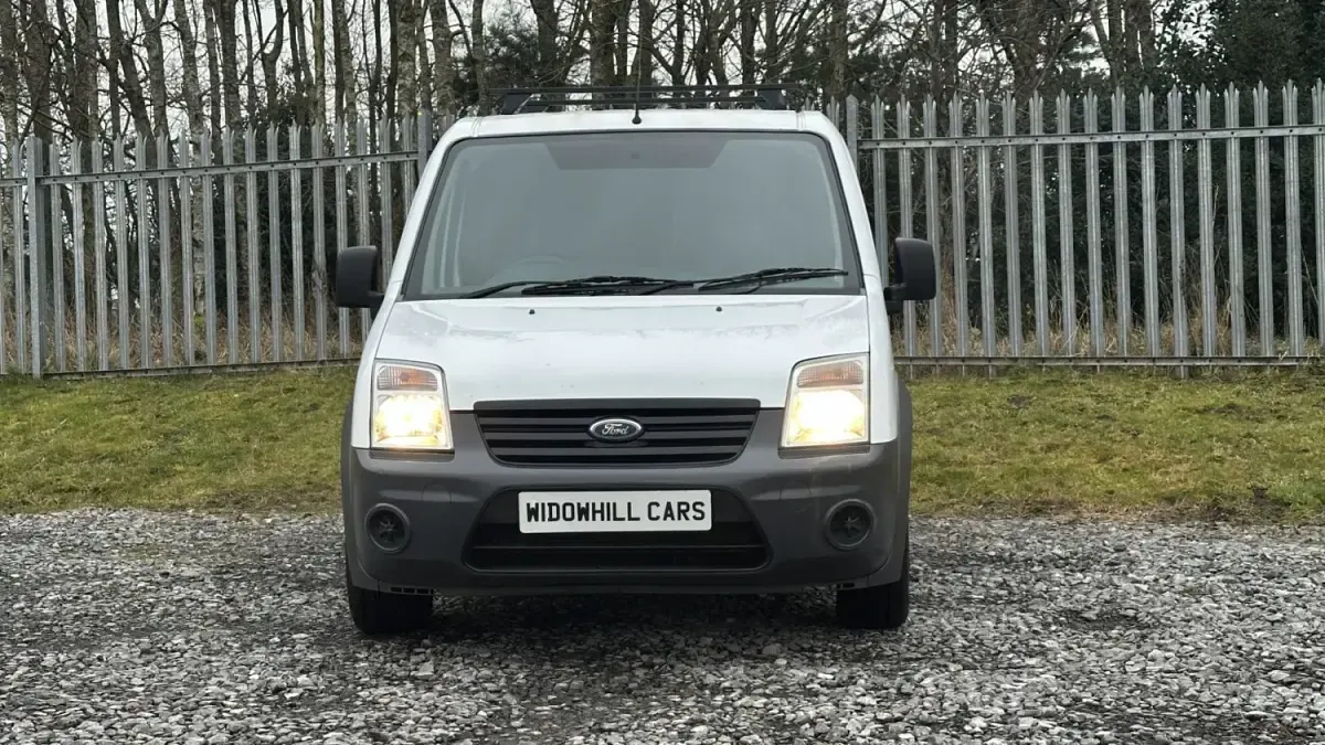 Second-hand Ford Transit Connect 90 CP (66 kW) 2011 Alb Monovolum