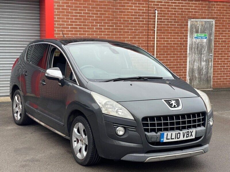 Grey Used 2010 Peugeot 3008 Hatchback | £2,195 (Fair price) - Image 1/4