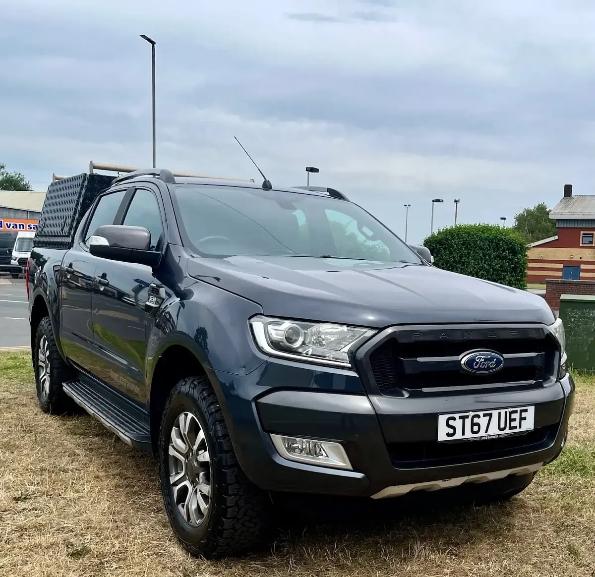 Used Ford Ranger Wildtrack 200 HP (147 kW) 2017 Grey Pickup