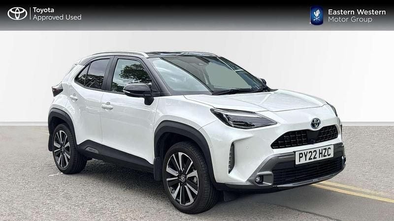 Other Used 2022 Toyota Yaris Cross Edition SUV | £24,399 (A bit pricey) - Image 1/4