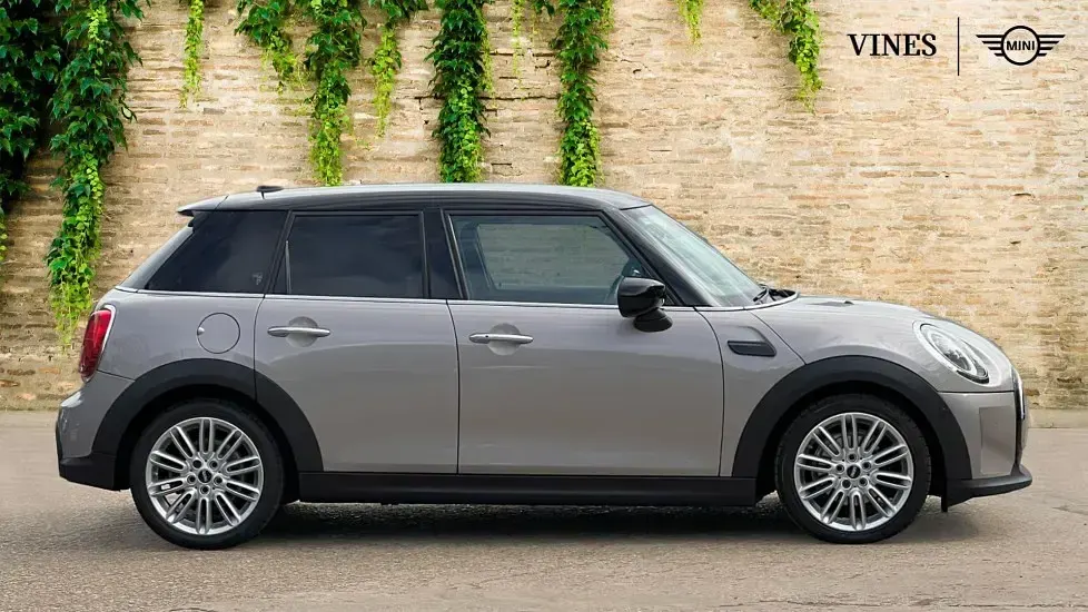 Used Mini Cooper Exclusive 134 HP (98 kW) 2021 Grey Hatchback