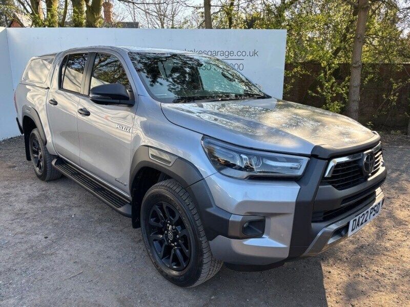 Silver Used 2022 Toyota HiLux Pickup | £31,990 (Good price) - Image 1/4