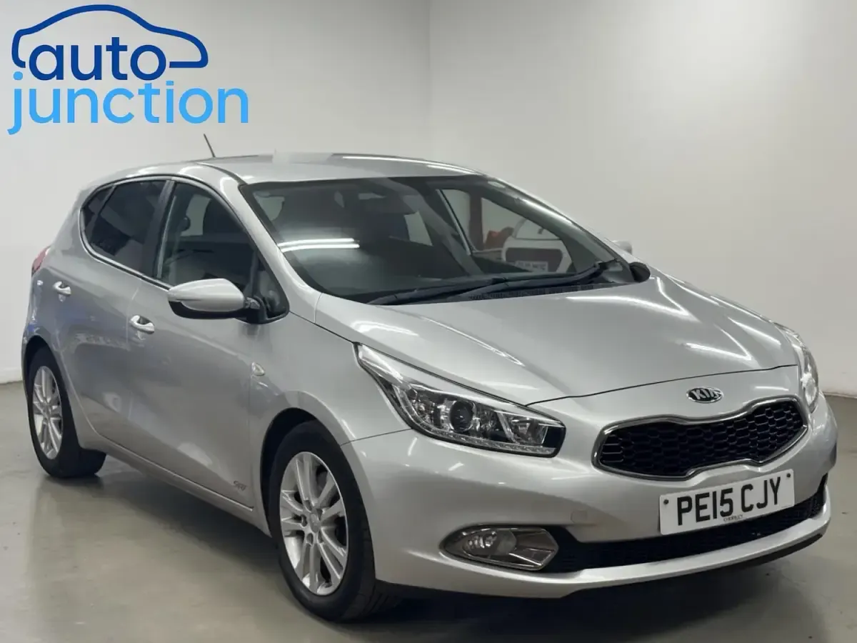 Used Kia Ceed 2015 Silver Hatchback