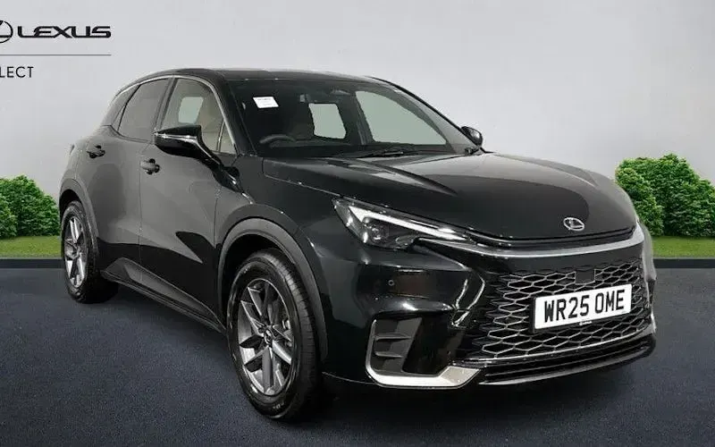 Used Lexus LBX 136 HP (100 kW) 2025 SUV