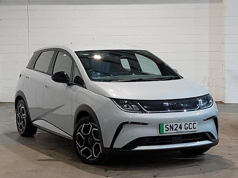 White Used 2024 BYD Dolphin Comfort Hatchback | £20,998 (Expensive) - Image 1/4