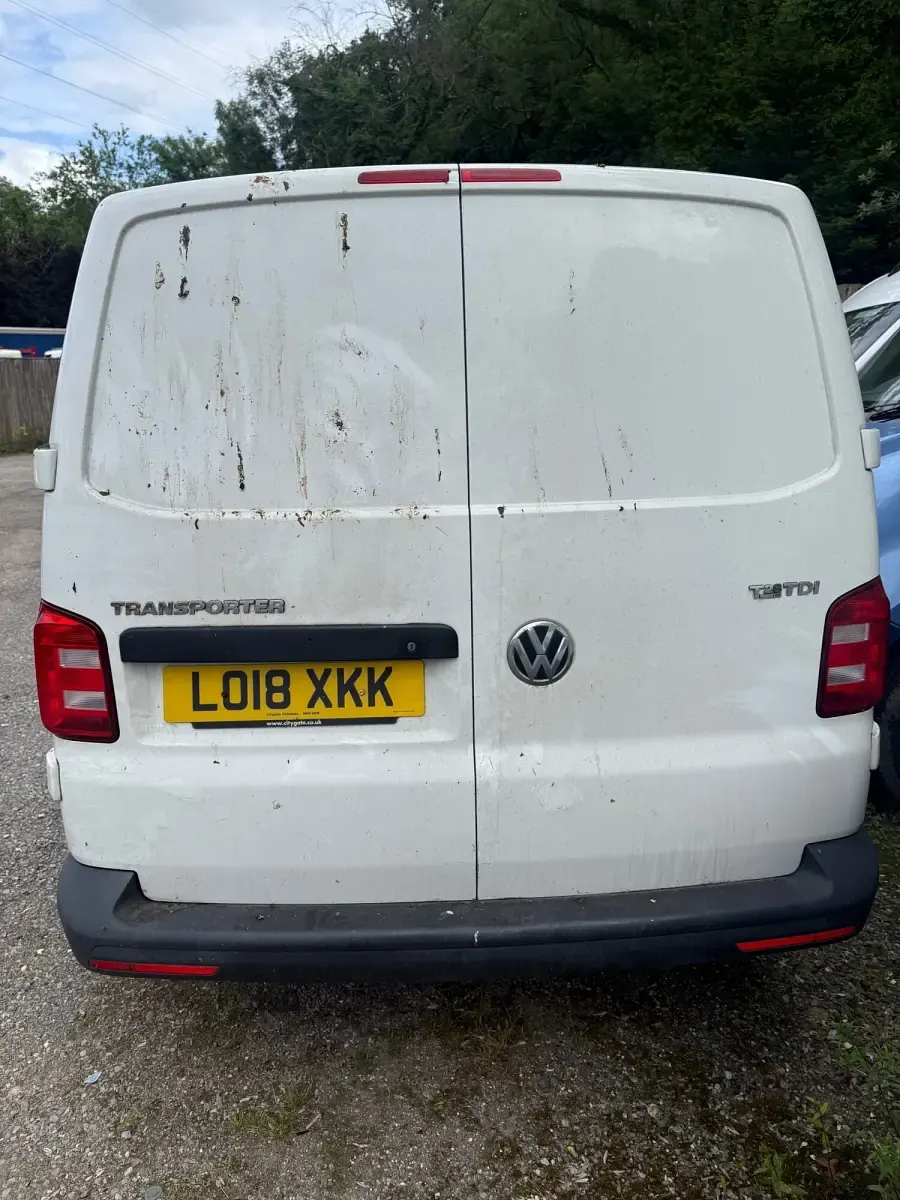 Used VW T6 Startline 102 HP (75 kW) 2018 White Van