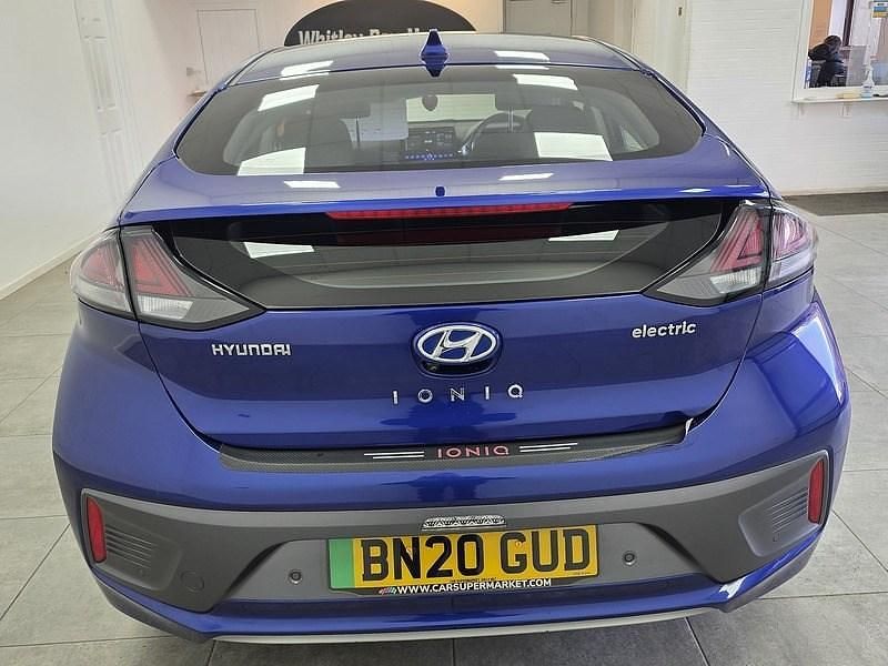 Used Hyundai Ioniq Premium 100 kW (136 HP) 2020 Blue Hatchback