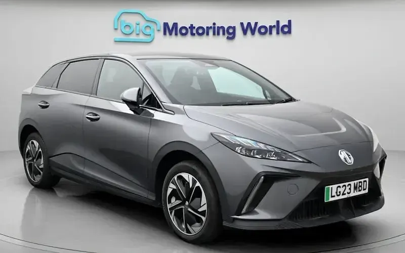 Usado MG MG4 EV Trophy 150 kW (204 HP) 2025 Citadino