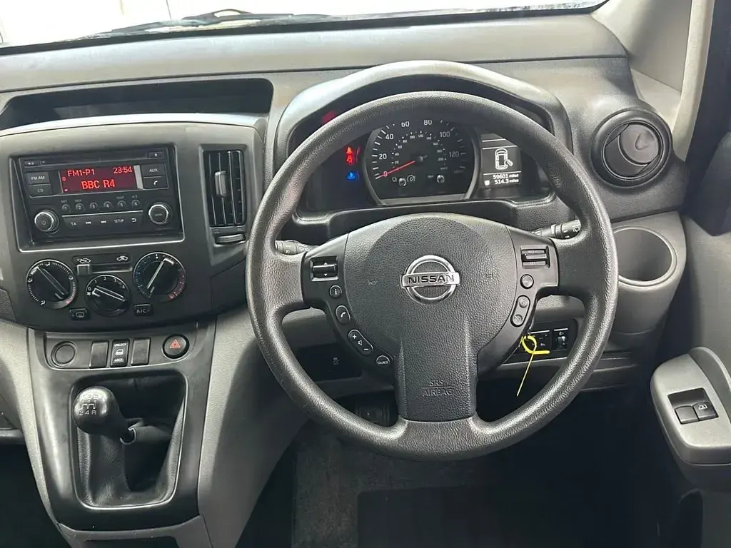 Used Nissan NV200 Acenta 2015 Grey MPV