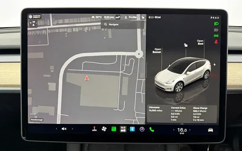 Used Tesla Model Y Long Range AWD 378 kW (514 HP) 2023 White SUV