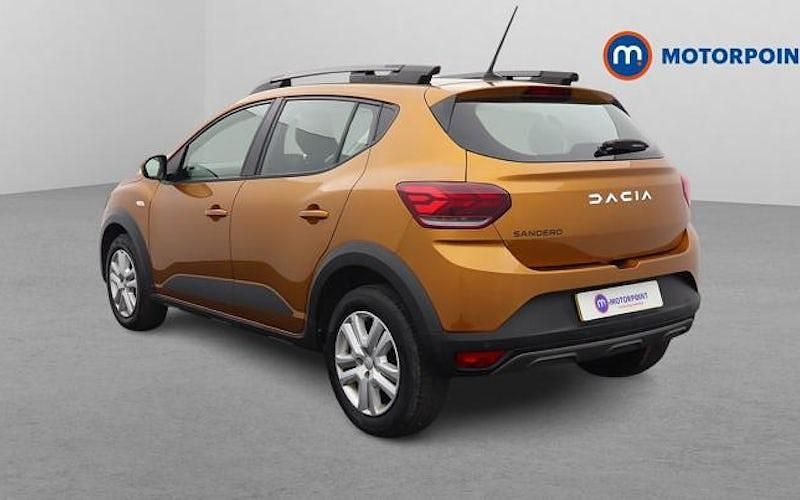 Gebraucht Dacia Sandero Expression 91 PS (66 kW) 2025 Kleinwagen