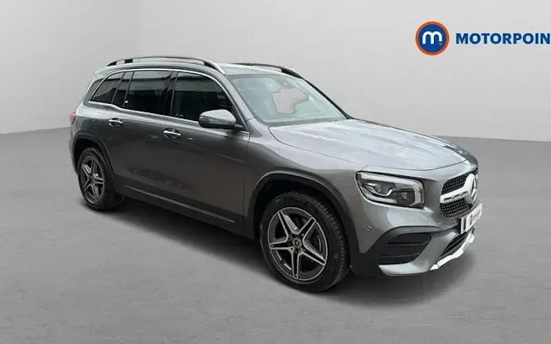 Usado Mercedes GLB200 AMG Line Premium Plus 150 HP (110 kW) 2022 SUV