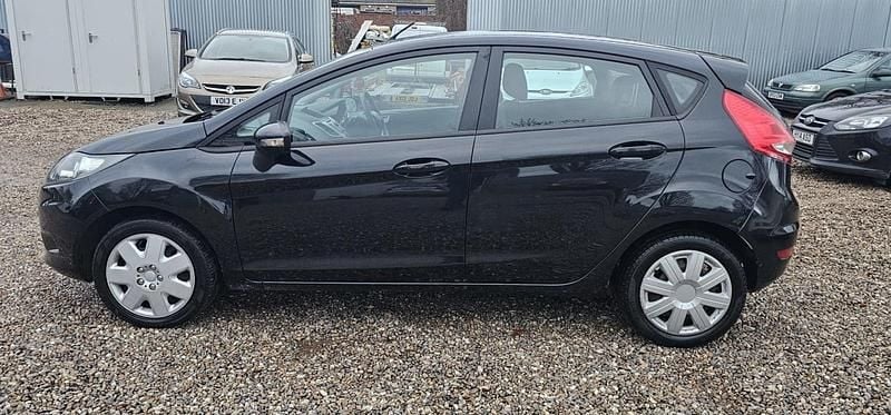 Used Ford Fiesta 82 HP (60 kW) 2012 Black Hatchback