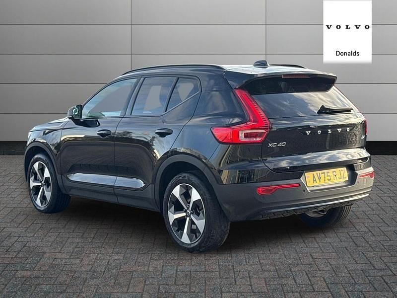 Used Volvo XC40 Plus 194 HP (142 kW) 2025 Black SUV