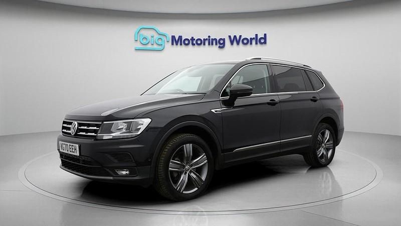 Used VW Tiguan Allspace Match 150 HP (110 kW) 2020 Black SUV