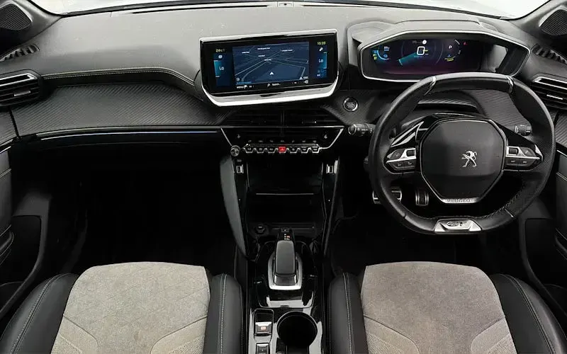 Used Peugeot e-208 GT 100 kW (136 HP) 2020 Grey Hatchback