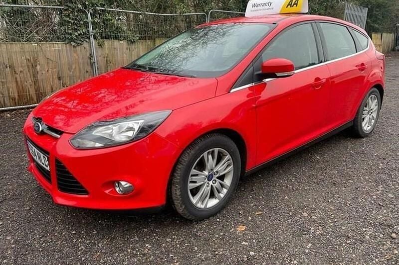 Red Used 2014 Ford Focus Titanium Hatchback | £2,990 (Good price) - Image 1/1