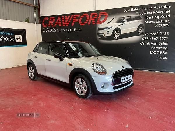 Silver Used 2016 Mini Cooper D Hatch Hatchback | £6,950 (A bit pricey) - Image 1/4