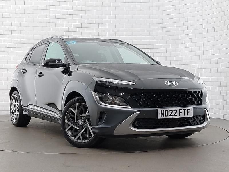 Black Used 2022 Hyundai Kona Premium SUV | £17,798 (Fair price) - Image 1/4