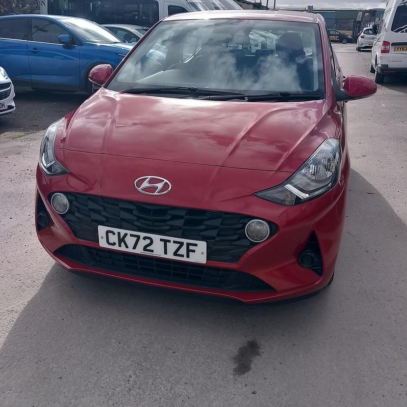 Used Hyundai i10 SE 2022 Red Hatchback