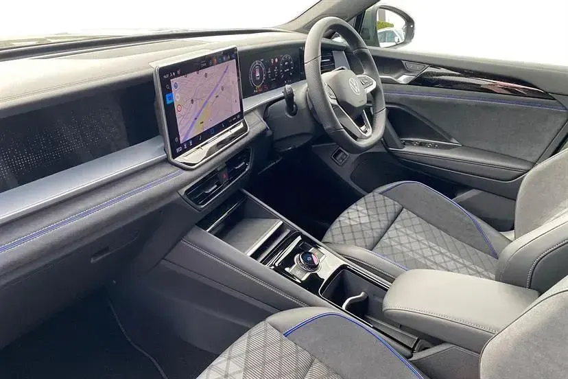New VW Tayron R-line Edition 272 HP (200 kW) 2026 Green SUV