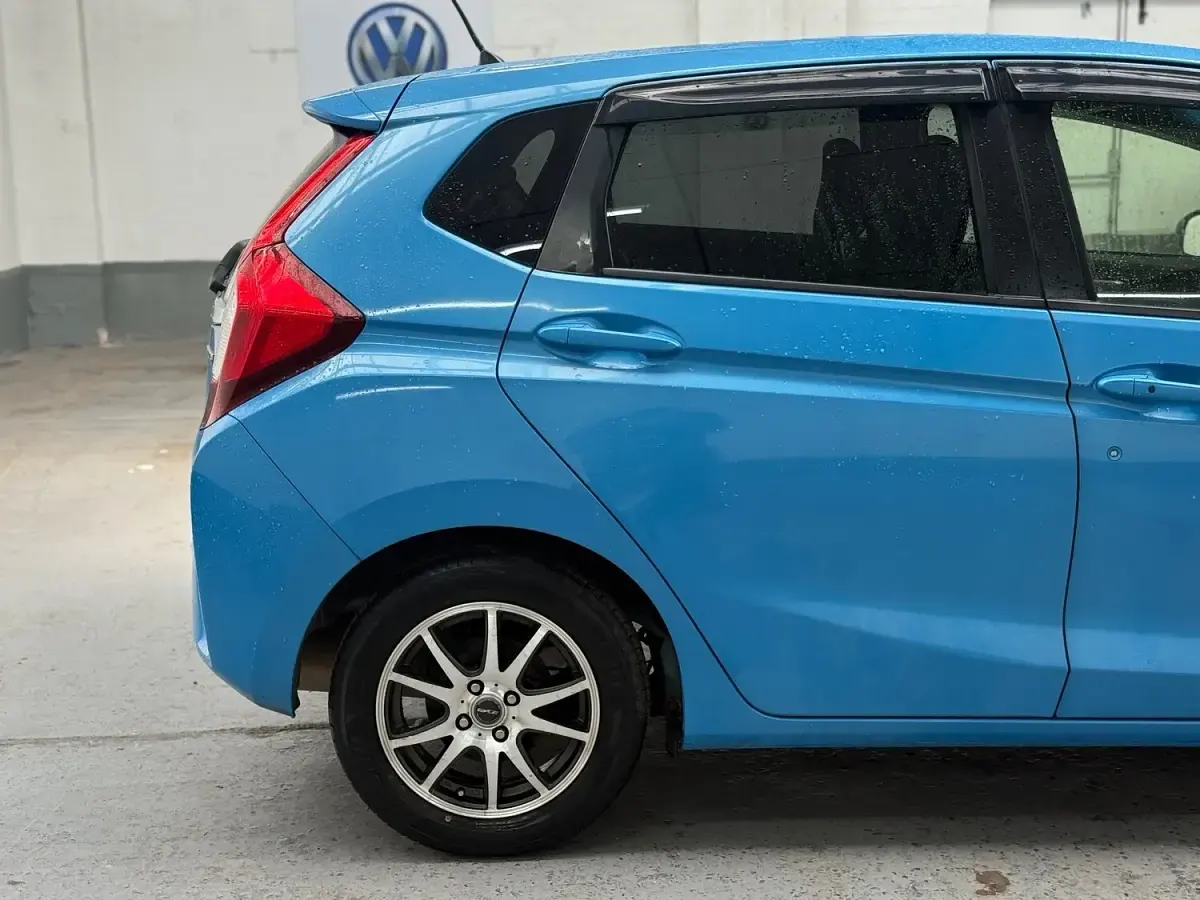 Used Honda Jazz Hybrid 135 HP (99 kW) 2026 Blue Hatchback