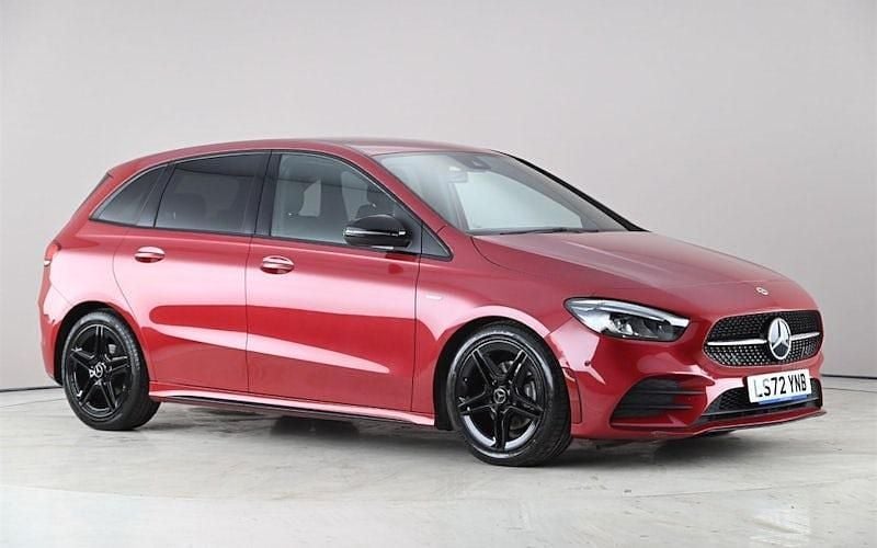 Begagnad Mercedes B200 Executive 150 HK (110 kW) 2022 Minibuss