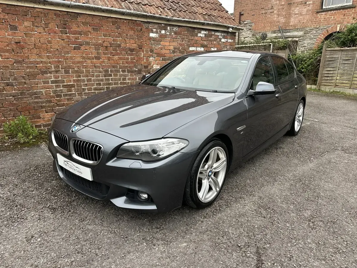 Used BMW 530 M Sport 258 HP (189 kW) 2015 Grey Sedan