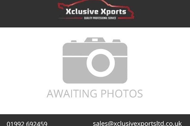 Silver Used 2018 Land Rover Discovery Sport SE SUV | £14,450 (Super price) - Image 1/1