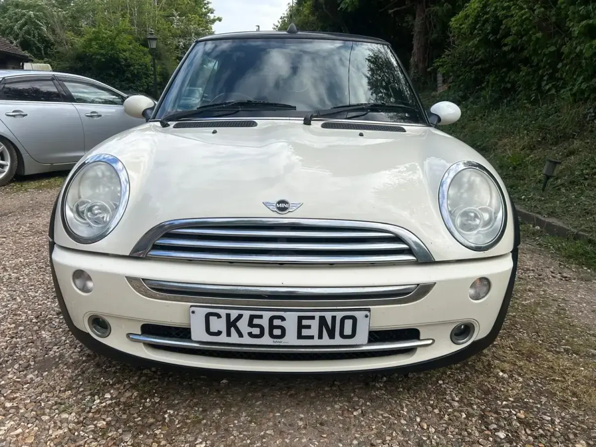 Used Mini ONE 2006 White Hatchback