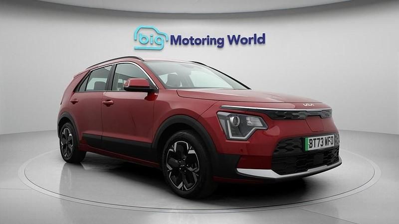 Used Kia e-Niro 147 kW (201 HP) 2024 SUV