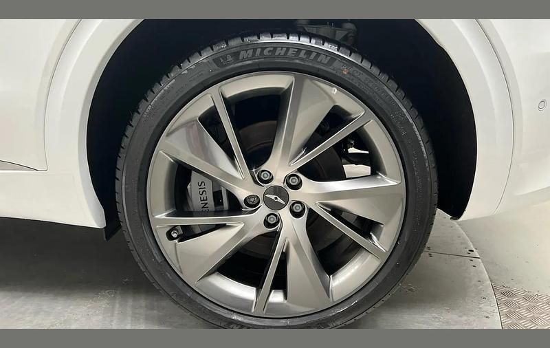 New Genesis GV70 304 HP (223 kW) 2026 White SUV