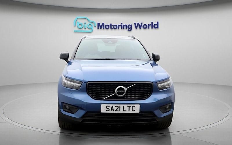 Used Volvo XC40 R-Design Pro 197 HP (144 kW) 2021 Blue SUV