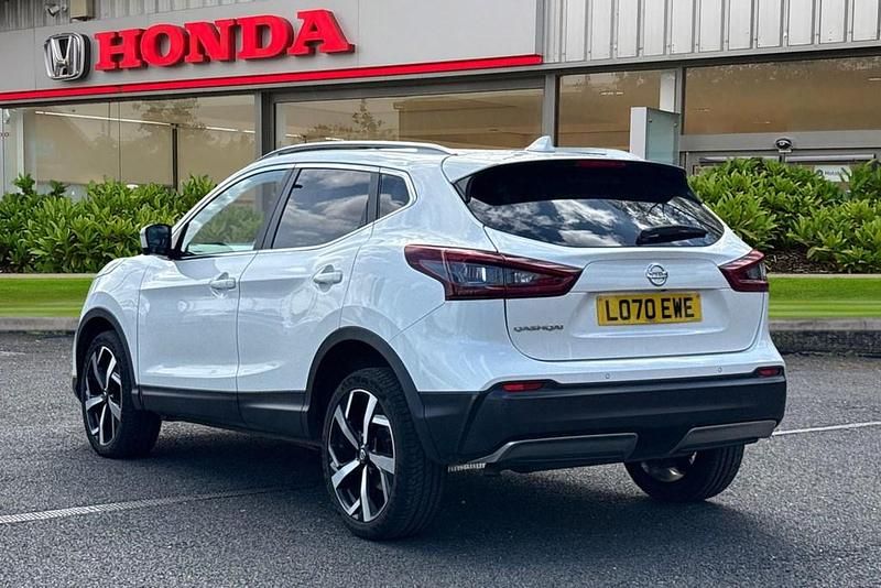 Used Nissan Qashqai N-Motion 160 HP (117 kW) 2020 White SUV