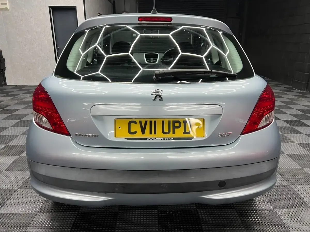 Used Peugeot 207 2011 Blue Hatchback