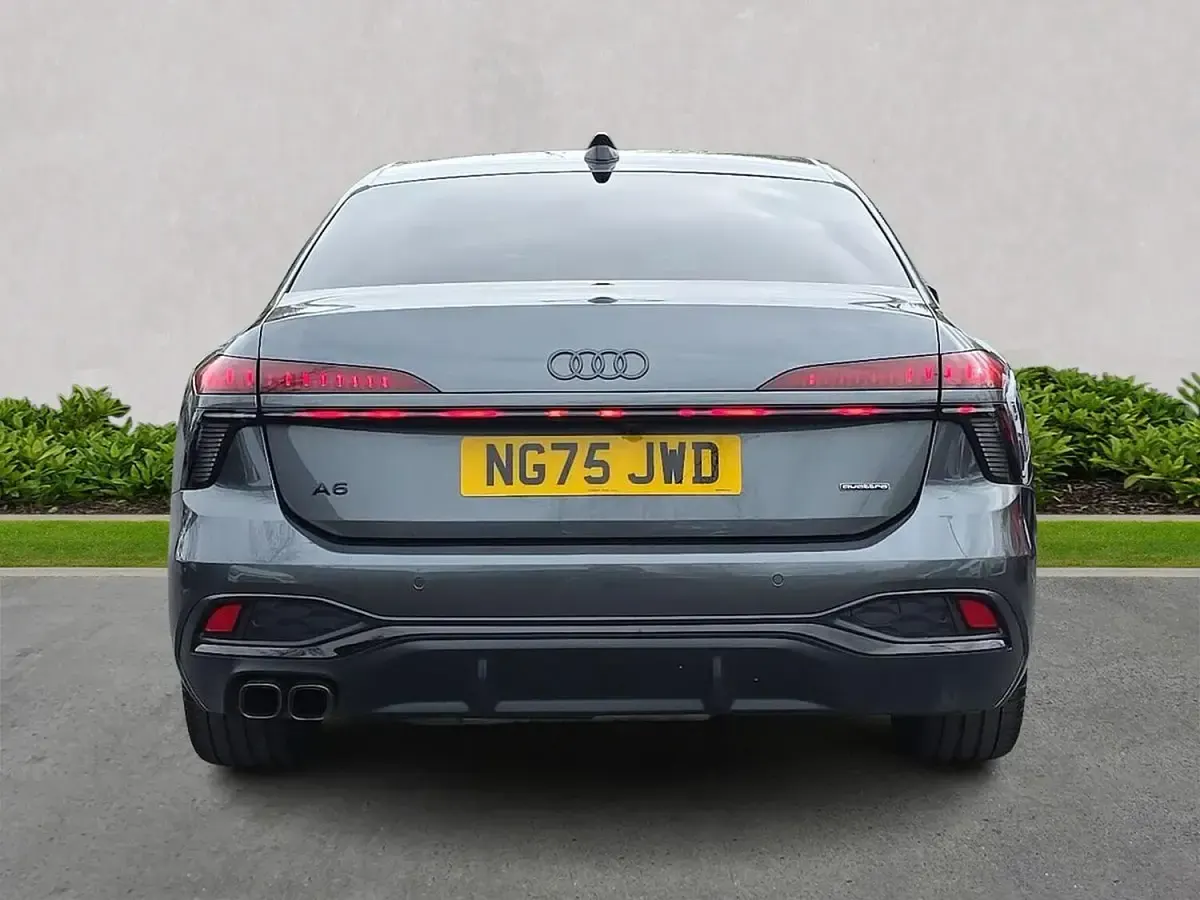 Used Audi A6 Advanced 204 HP (150 kW) 2026 Grey
