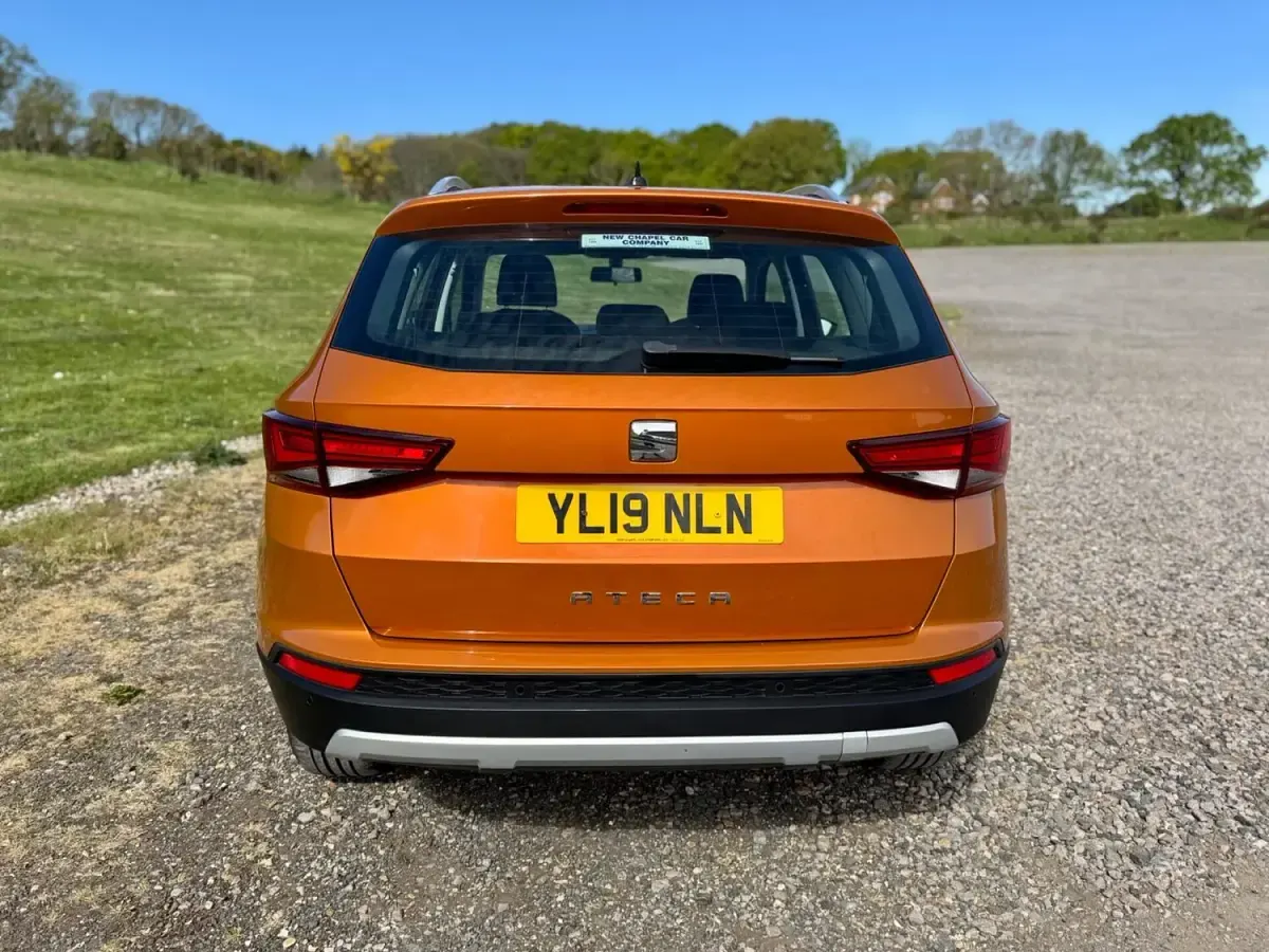 Used Seat Ateca SE Technology 115 HP (84 kW) 2019 Orange SUV