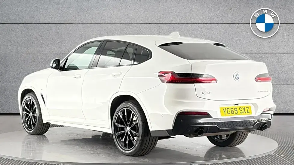 Used BMW X4 M Sport 265 HP (194 kW) 2019 White SUV