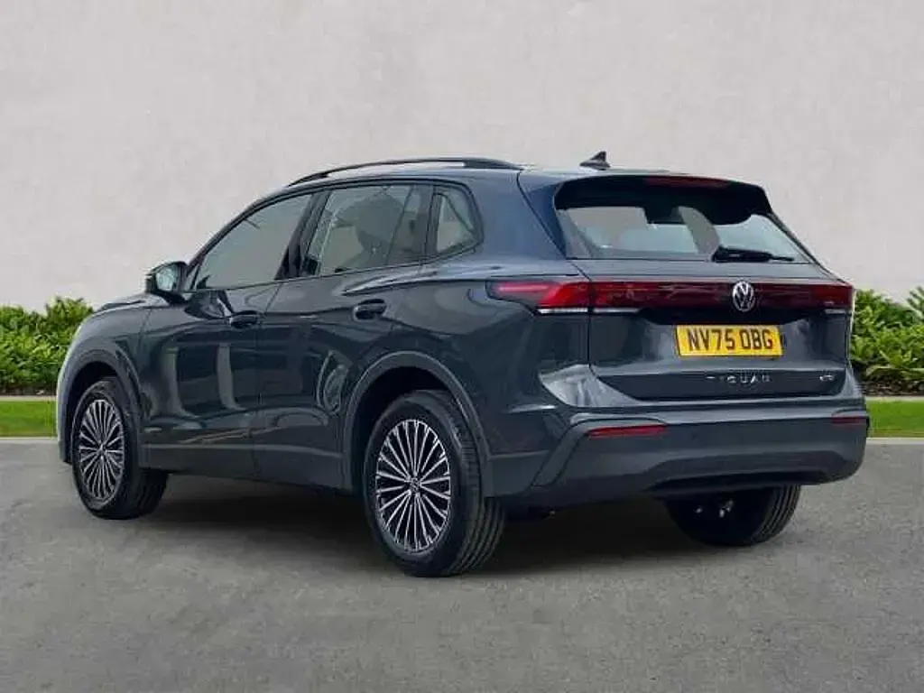 Used VW Tiguan Life 130 HP (95 kW) 2026 Grey SUV