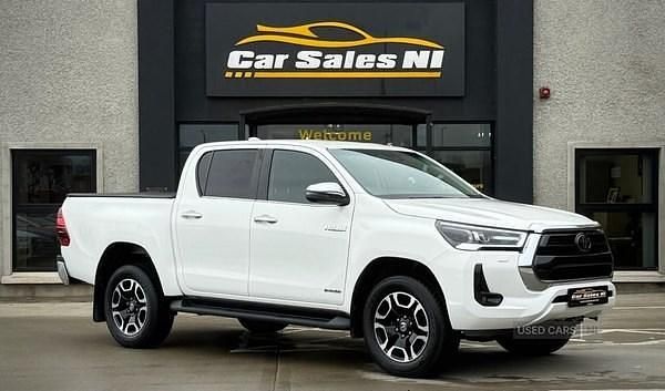 Used Toyota HiLux 148 HP (108 kW) 2023 White Pickup