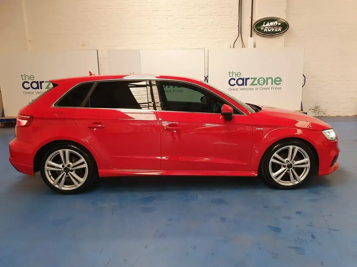Used Audi A3 S-Line 150 HP (110 kW) 2017 Red Hatchback