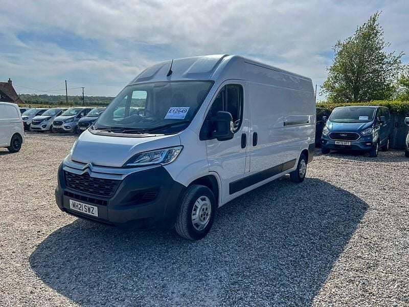 Usado Citroën Relay 140 CV (102 kW) 2021 Blanco Van