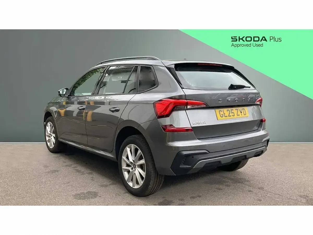 Gebraucht Skoda Kamiq SE 95 PS (69 kW) 2025 Grau SUV